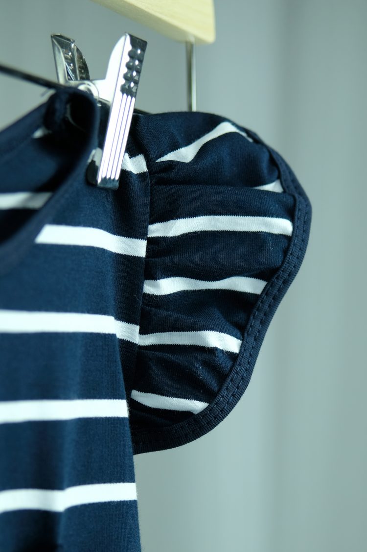 Dziecięca sukienka z mini rękawkami LORI (1526) zdjęcie 5